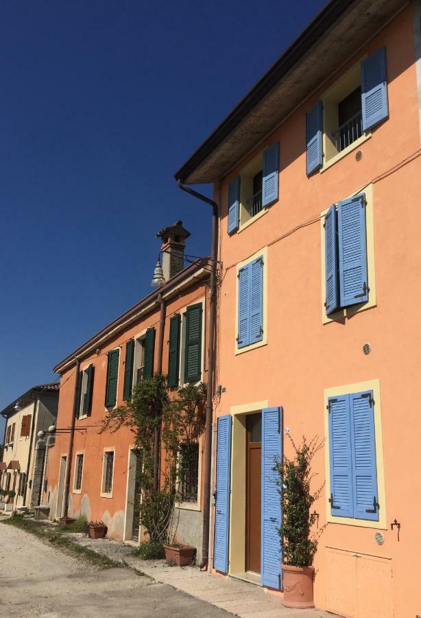 Le Querce Apartments Ronchi  エクステリア 写真